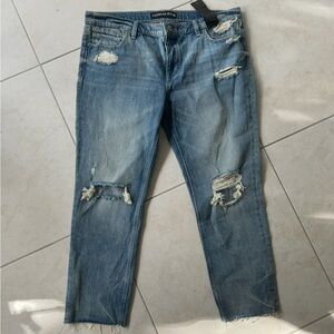 NEW Distressed Girlfriend jeans